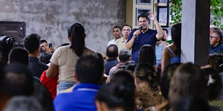 ORLEANS BRANDÃO ASSUME COMPROMISSO DE PAVIMENTAR POVOADOS DE PIO XII E AMPLIA APOIO POLÍTICO NO MUNICÍPIO