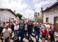 Orleans Brandão percorre Primeira Cruz ao lado da população em grande ato de apoio à sua candidatura