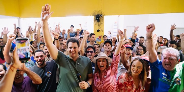ORLEANS BRANDÃO ASSUME COMPROMISSO COM NOVA UTI NO HOSPITAL DA CRIANÇA DE PRESIDENTE MÉDICI
