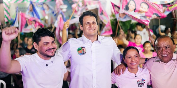 ORLEANS BRANDÃO DESTACA TRABALHO SOCIAL DE THARCIANNE GARCEZ EM PROL DAS MULHERES DURANTE LANÇAMENTO DE SUA CANDIDATURA A DEPUTADA FEDERAL