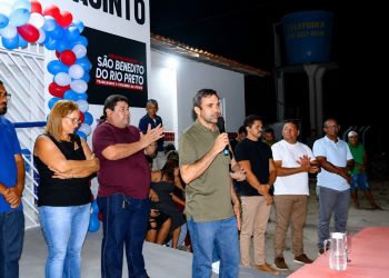 ENQUANTO A DESGASTADA OPOSIÇÃO TENTAM APAGAR UM LEGA WALLAS ROCHA ENTREGA DUAS ESCOLAS 100% REVITALIZADA NA ZONA RUARAL