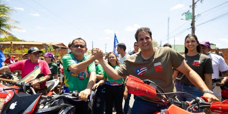 PARNARAMA MOSTRA SUA FORÇA E MOSTRA APOIO A ORLEANS BRANDÃO EM EXPRESSIVA MOTOCADA