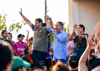 NO ANIVERSARIO DE SÃO LUÍS, ORLEANS BRANDÃO CELEBRA COM A POPULAÇÃO EM PROGRAMAÇÃO ESPECIAL POR VÁRIOS PONTOS DA CAPITAL